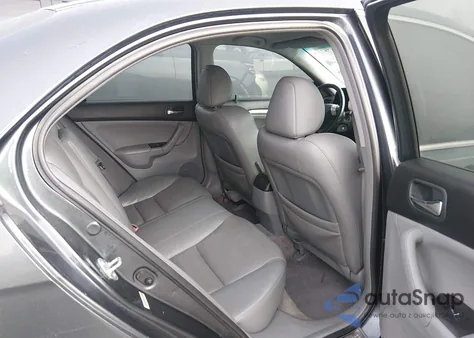 2004 Acura Tsx z USA, uszkodzony, nr VIN JH4CL96854C038901